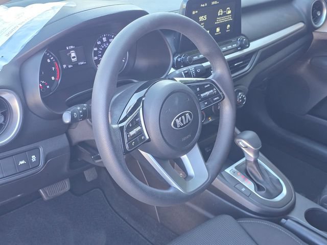 Used 2021 Kia Forte LXS FWD image 9