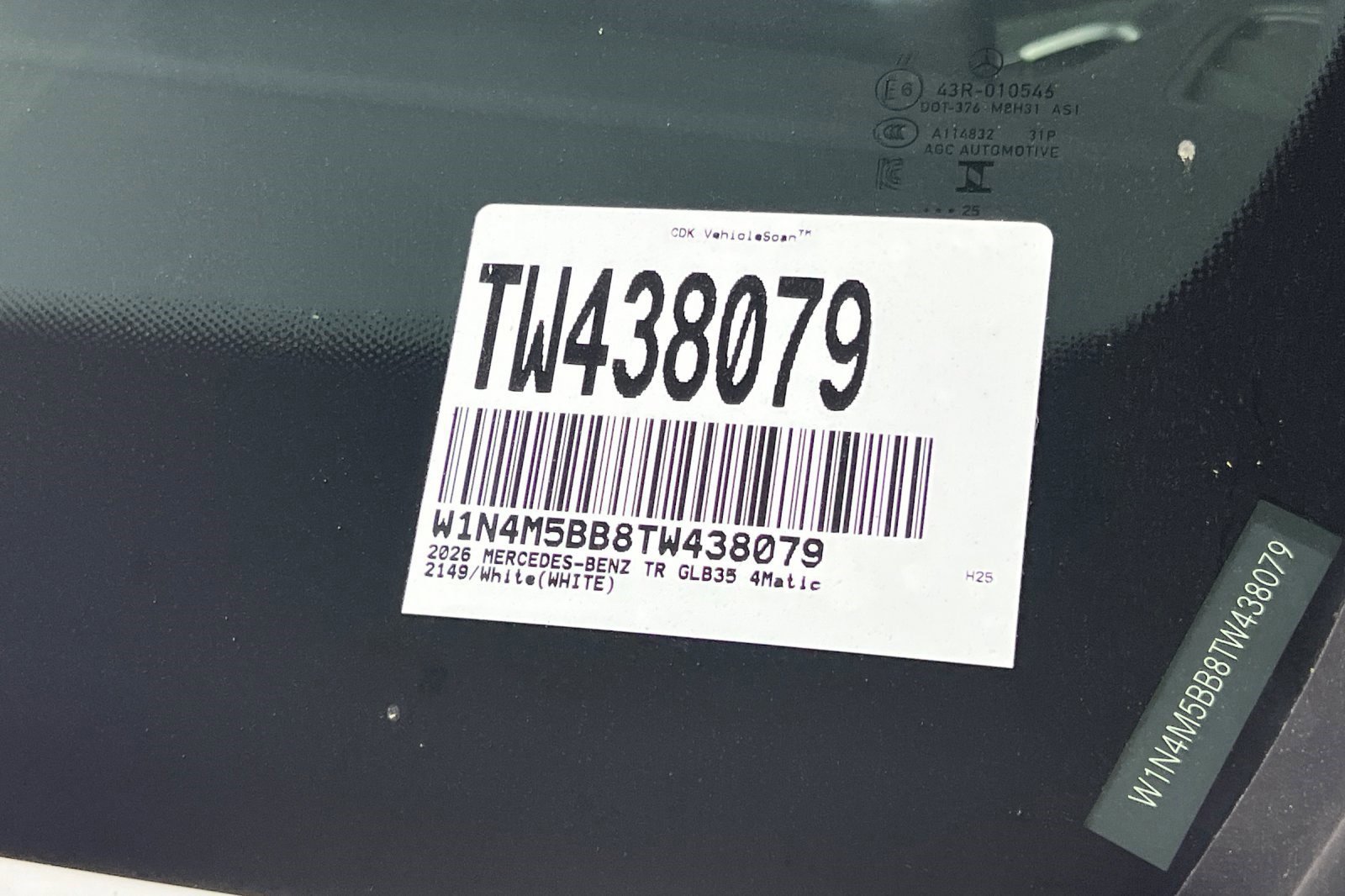 New 2026 Mercedes-Benz GLB 35 AMG 4MATIC image 25