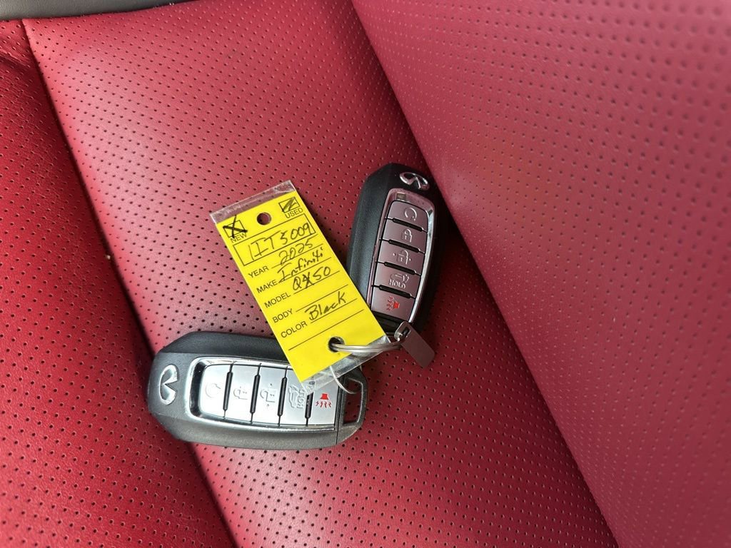 Used 2025 INFINITI QX50 Sport image 37