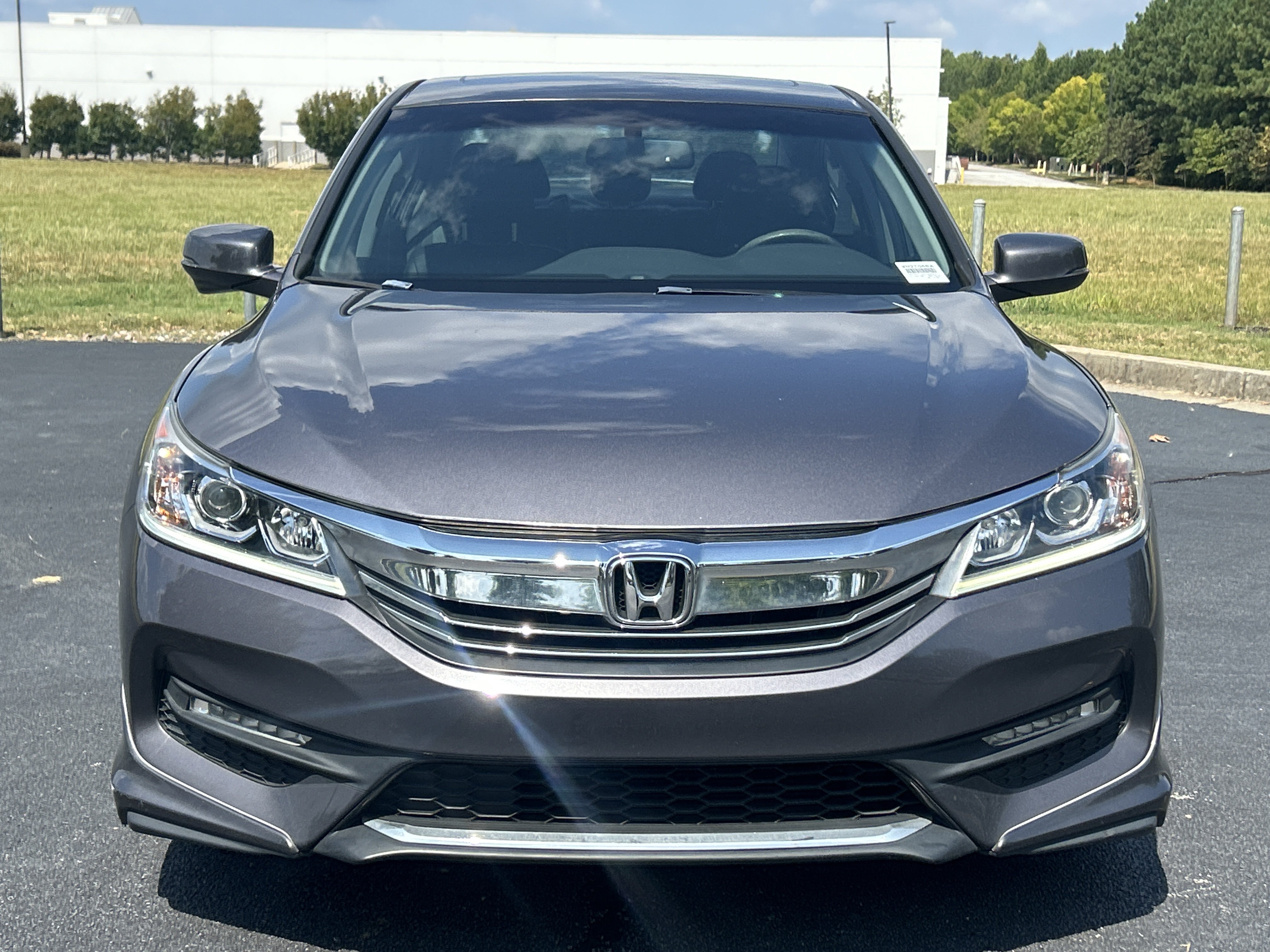 Used 2016 Honda Accord EX-L image 3
