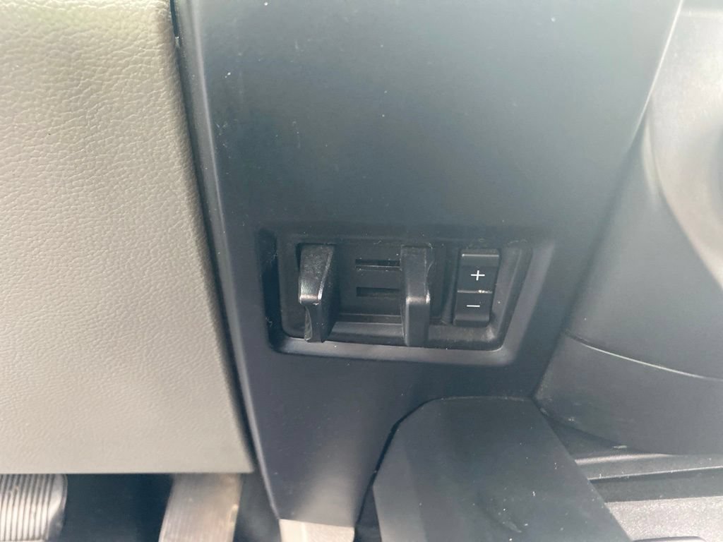 Used 2016 Ford F150 XL w/ Equipment Group 101A Mid AWD/4WD image 27