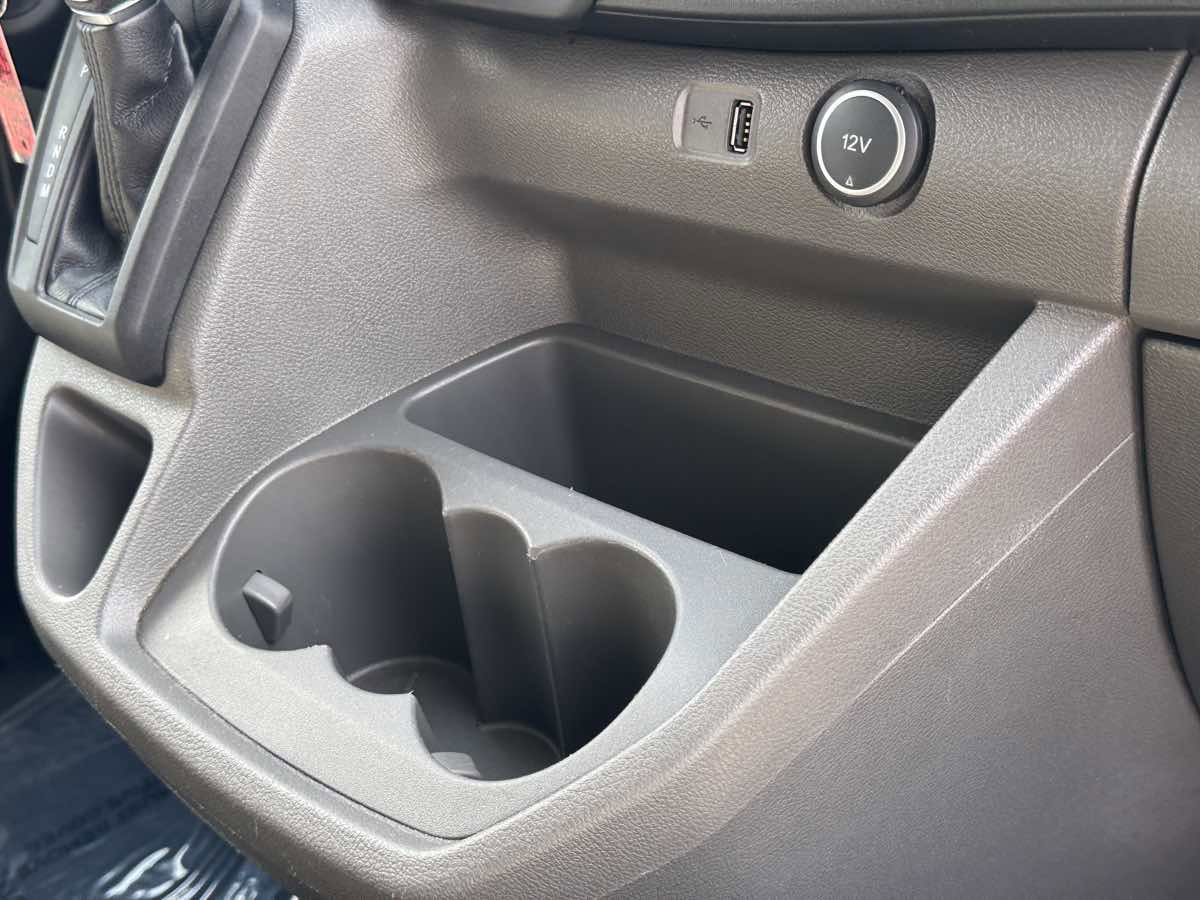 Used 2021 Ford Transit 350 XLT RWD image 18