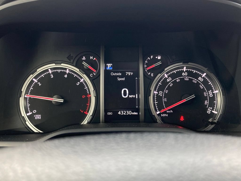 Certified 2024 Toyota 4Runner TRD Pro AWD/4WD image 15