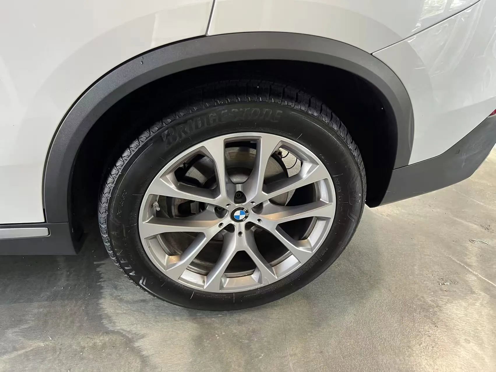 Used 2022 BMW X5 xDrive40i w/ Premium Package image 25