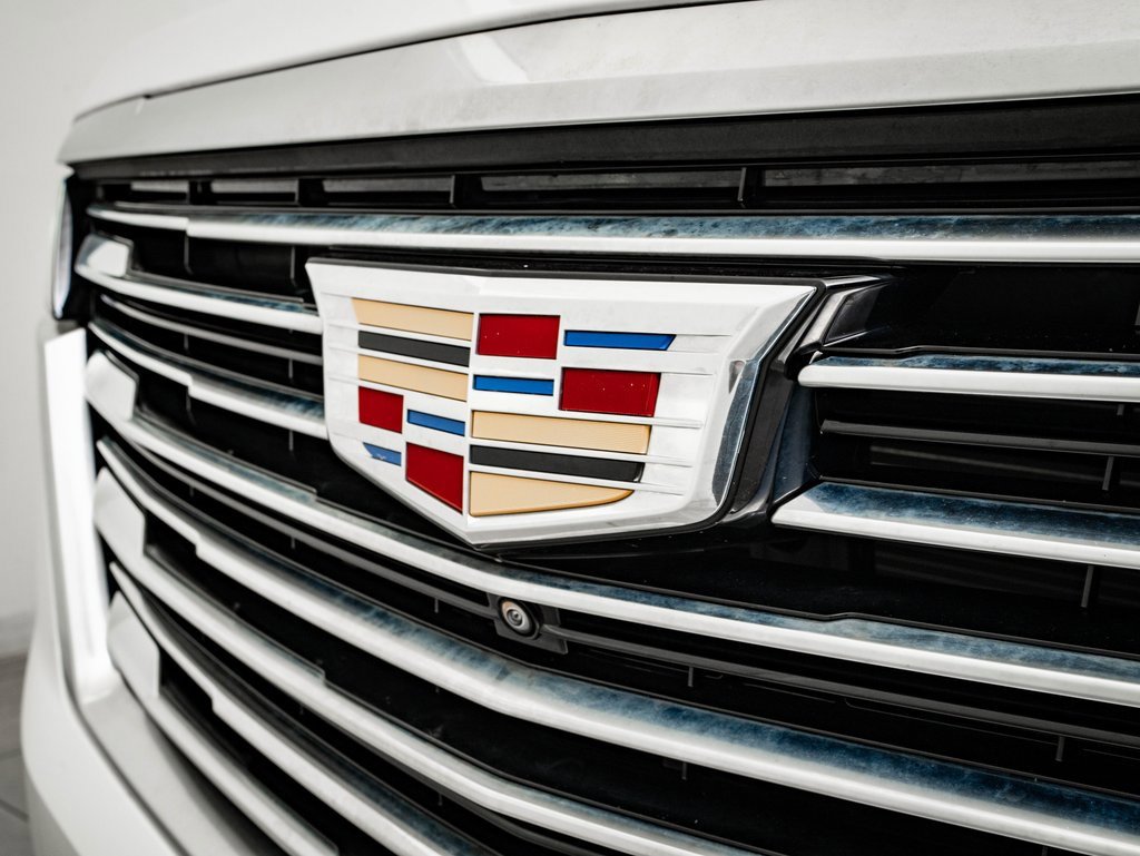 Used 2023 Cadillac Escalade Premium Luxury Platinum image 3