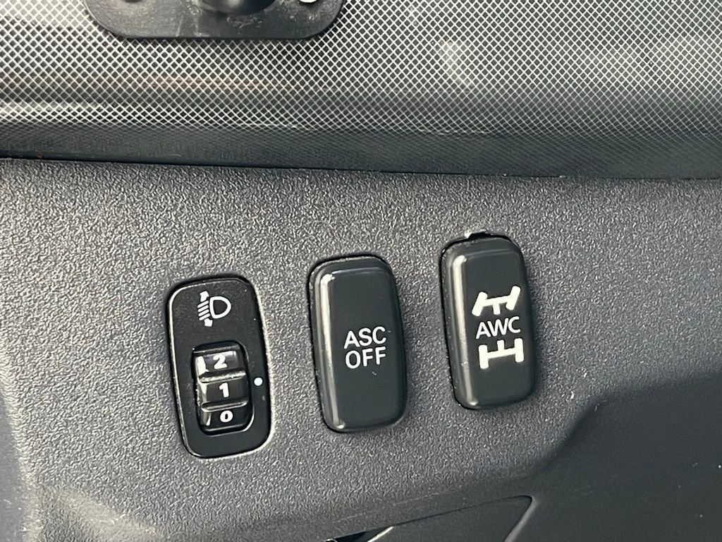 Used 2008 Mitsubishi Lancer Evolution GSR image 18