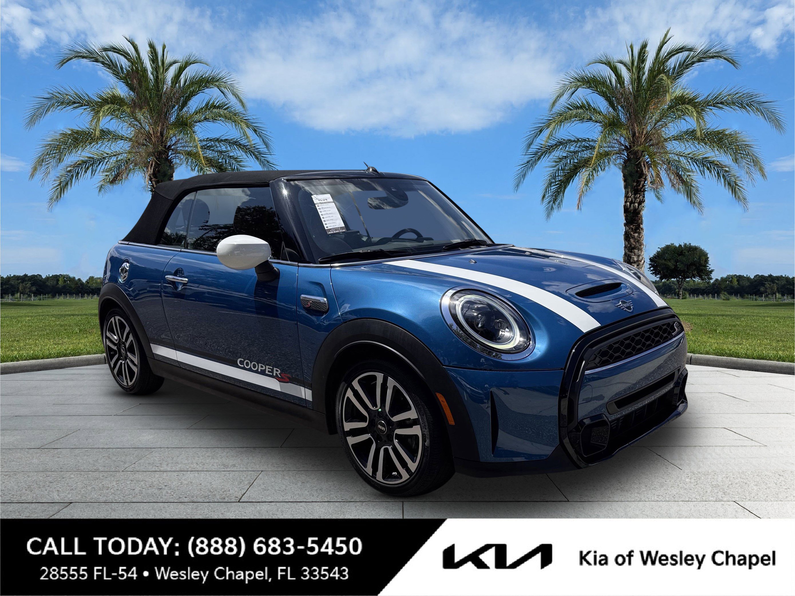 Used 2023 MINI Cooper S w/ Signature Upholstery Package