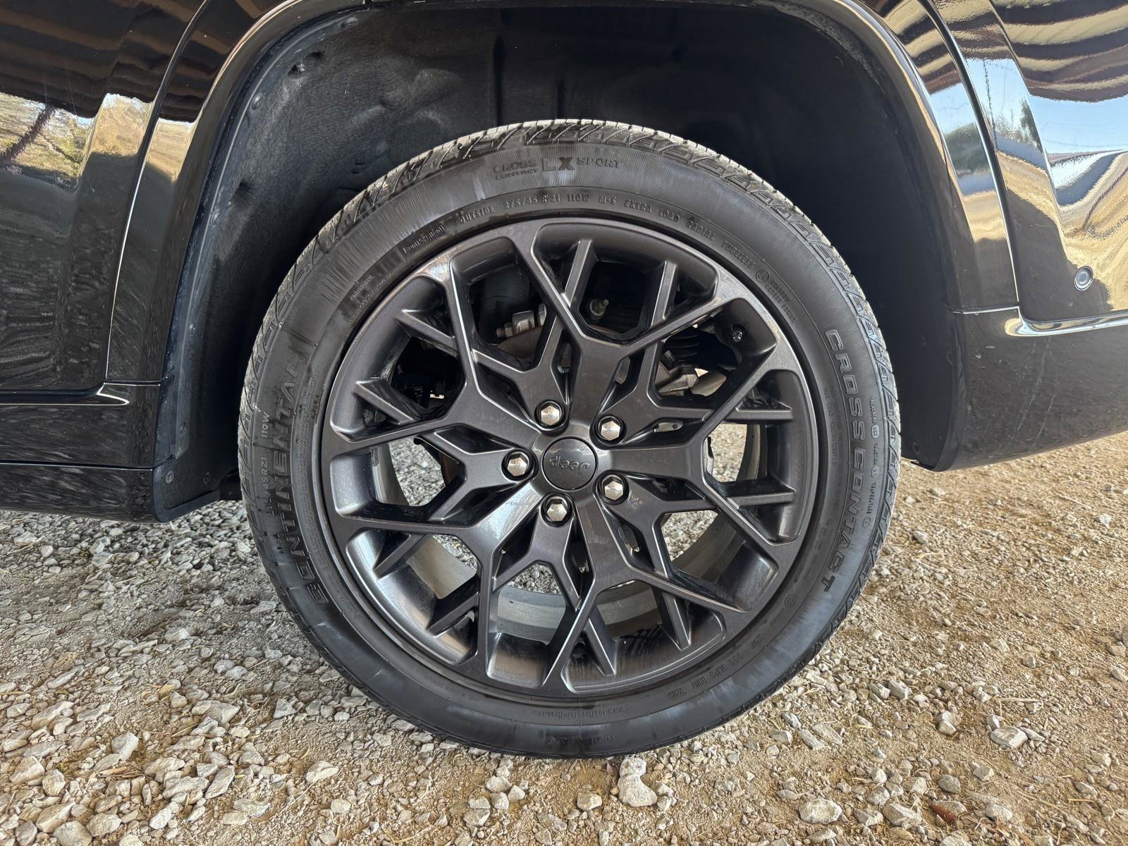 Used 2024 Jeep Grand Cherokee Summit image 48