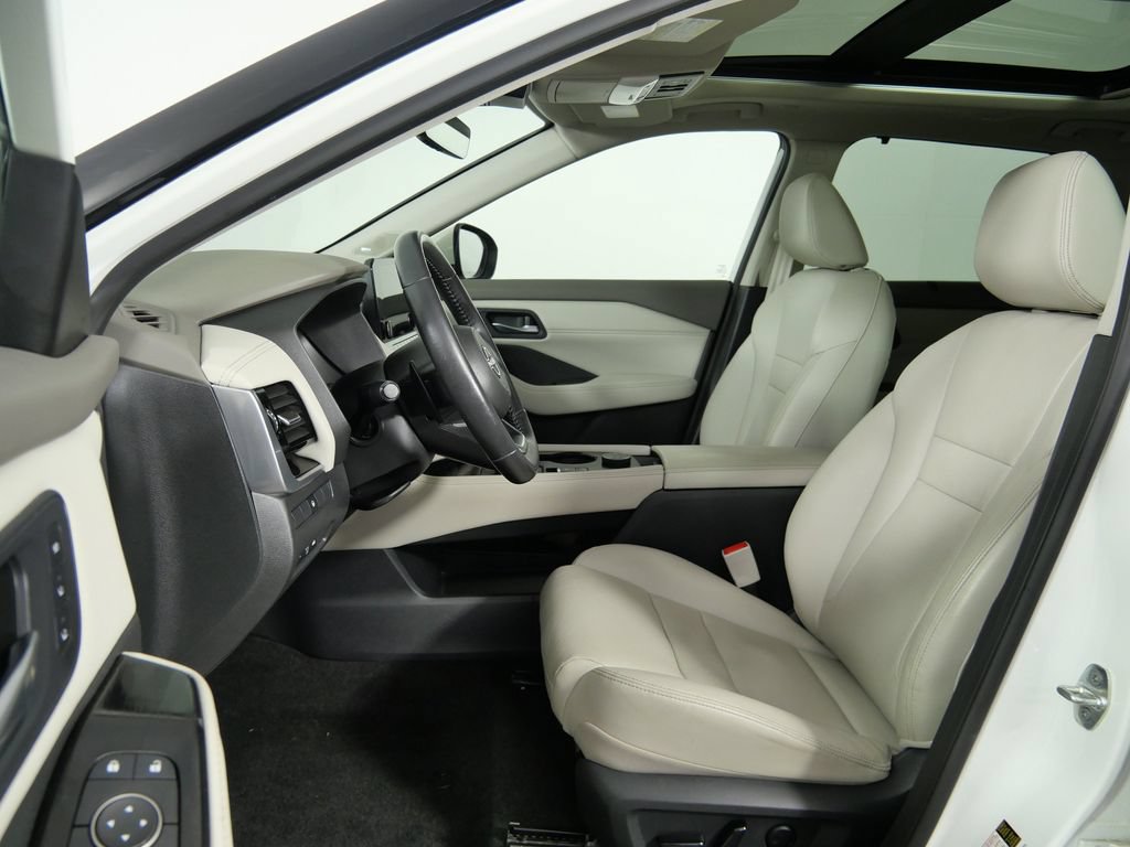 Used 2023 Nissan Rogue SL w/ SL Premium Package AWD/4WD image 15