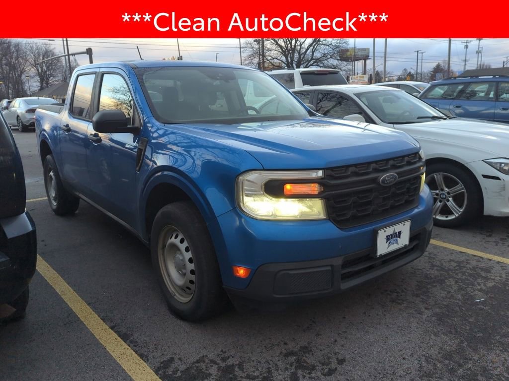 Used 2022 Ford Maverick XL image 3
