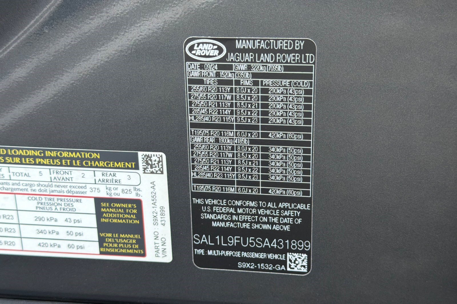 Used 2025 Land Rover Range Rover Sport Dynamic SE AWD/4WD image 27