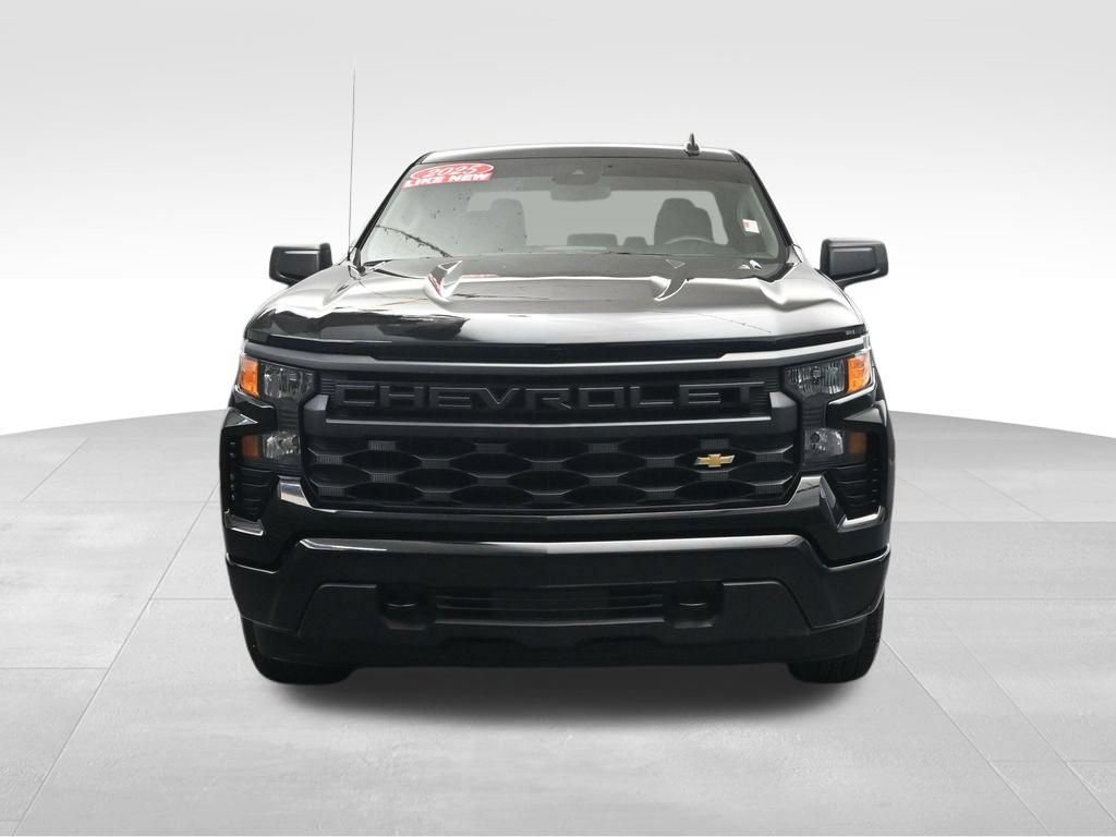 Used 2025 Chevrolet Silverado 1500 Custom RWD image 8