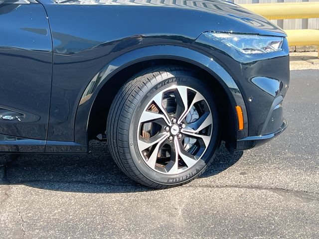 Used 2023 Ford Mustang Mach-E Premium AWD/4WD image 34