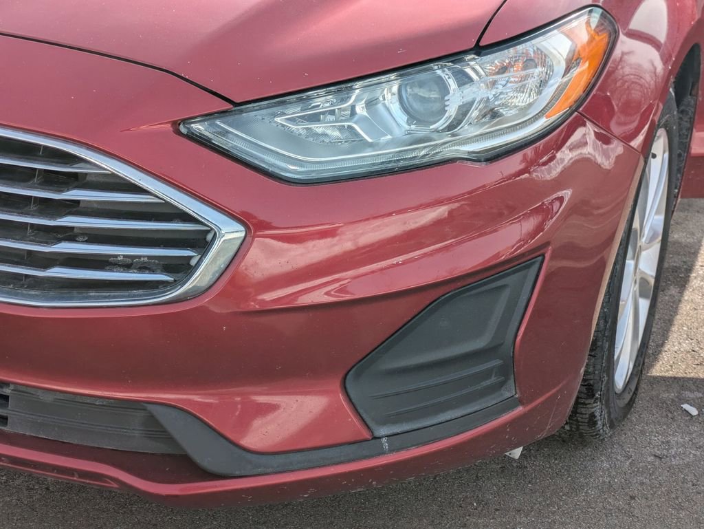 Used 2019 Ford Fusion SE image 9