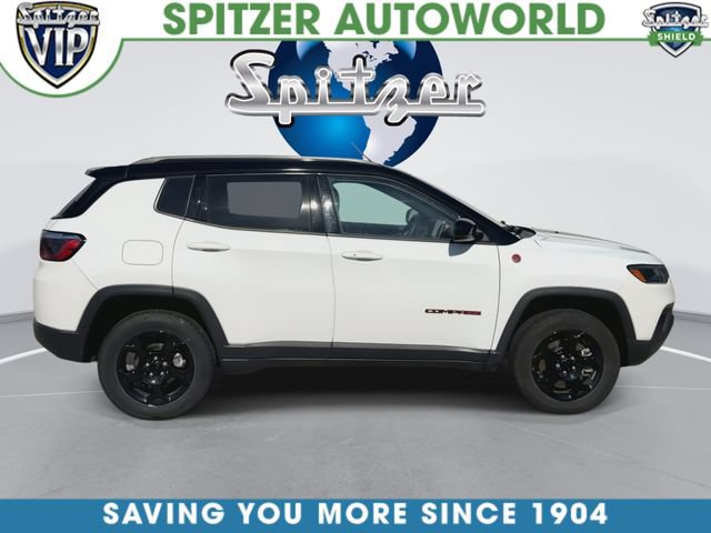 Used 2023 Jeep Compass Trailhawk AWD/4WD image 10
