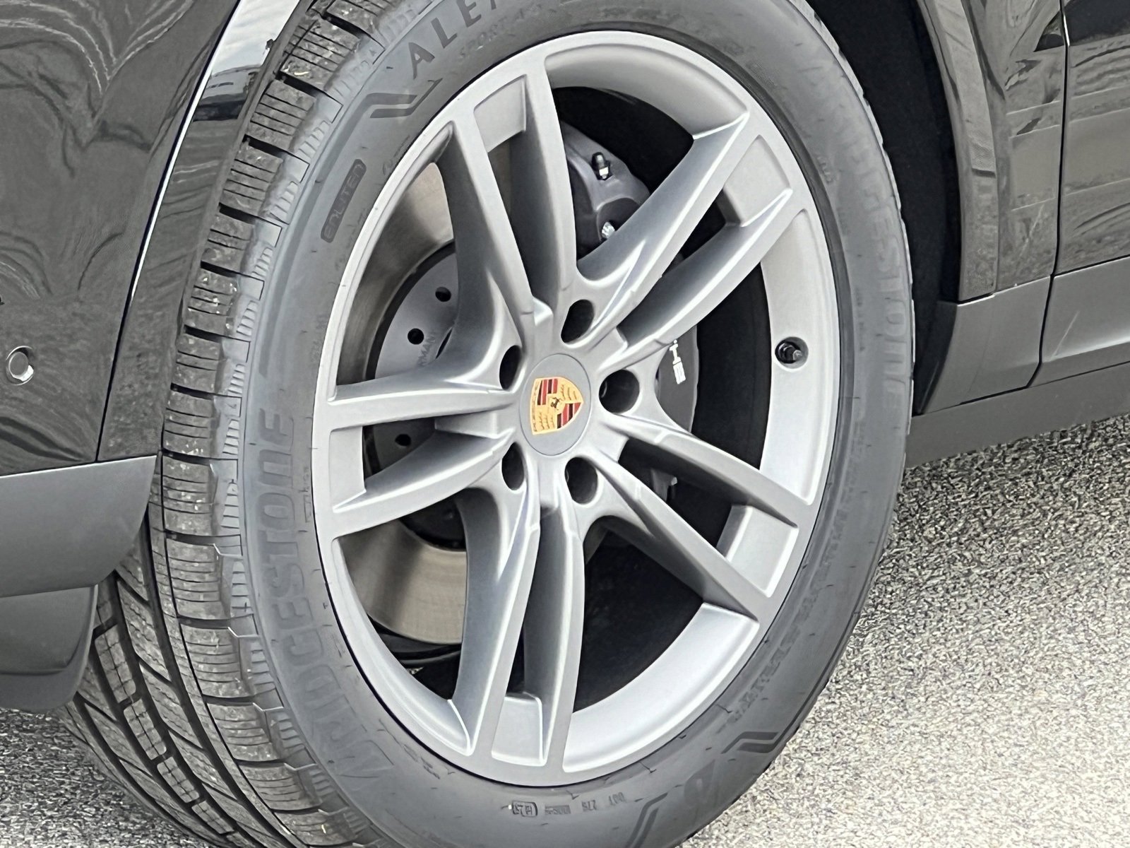 New 2026 Porsche Cayenne Coupe image 11