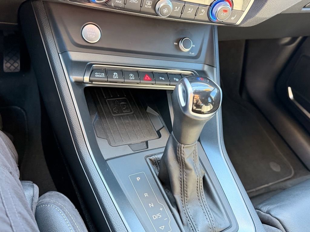 Used 2019 Audi Q3 2.0T Prestige AWD/4WD image 22