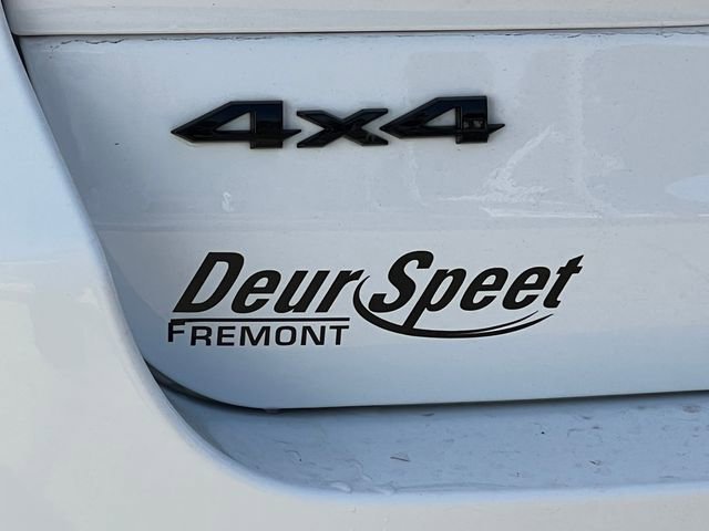 Used 2024 Jeep Grand Cherokee L Limited w/ Black Appearance Package image 2