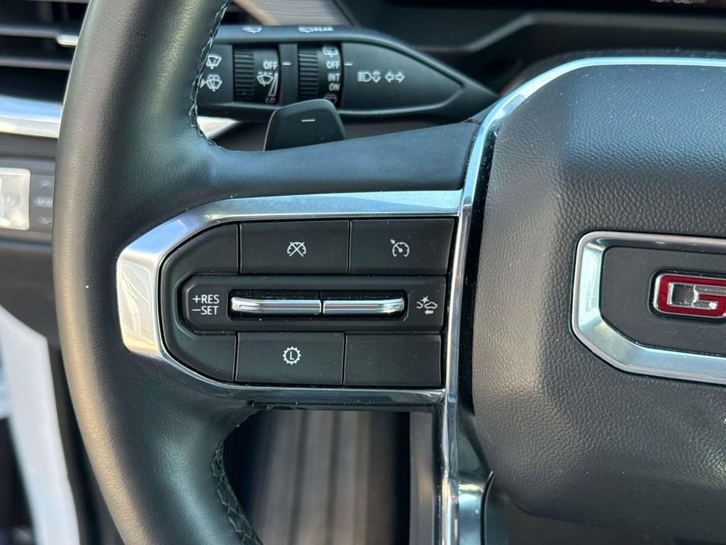 Certified 2025 GMC Acadia Elevation image 21