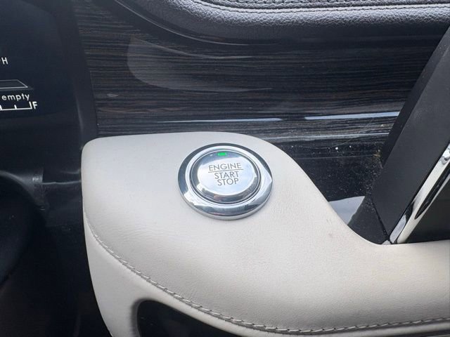 Used 2021 Lincoln Aviator Black Label w/ Dynamic Handling Package image 32