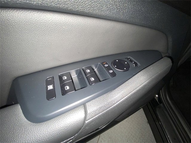 Used 2026 Kia Sportage EX image 13