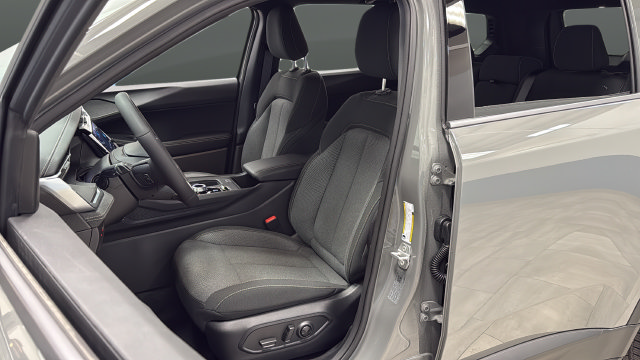 New 2027 Jeep Cherokee Laredo AWD/4WD image 9