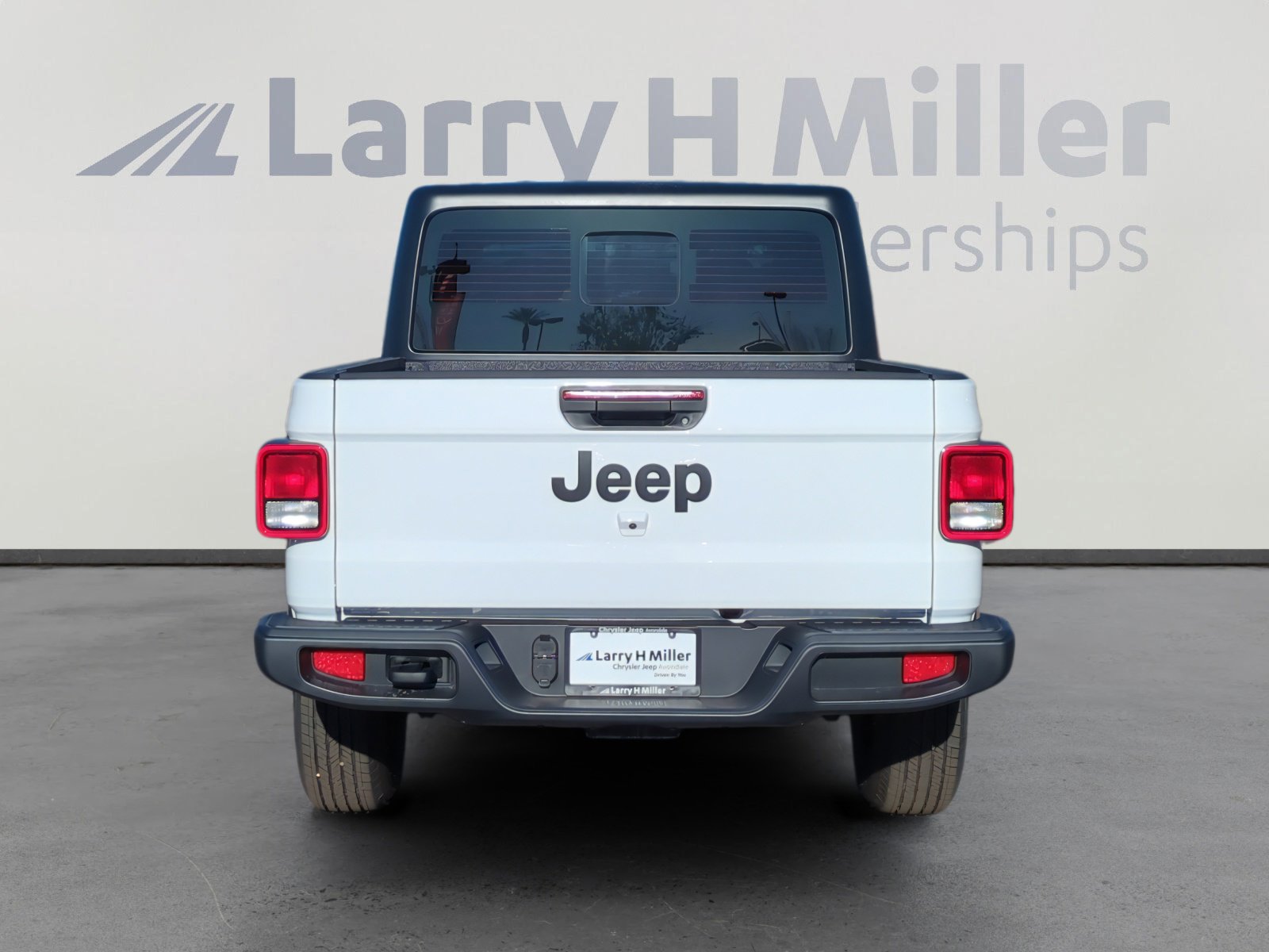 New 2026 Jeep Gladiator Sport image 4