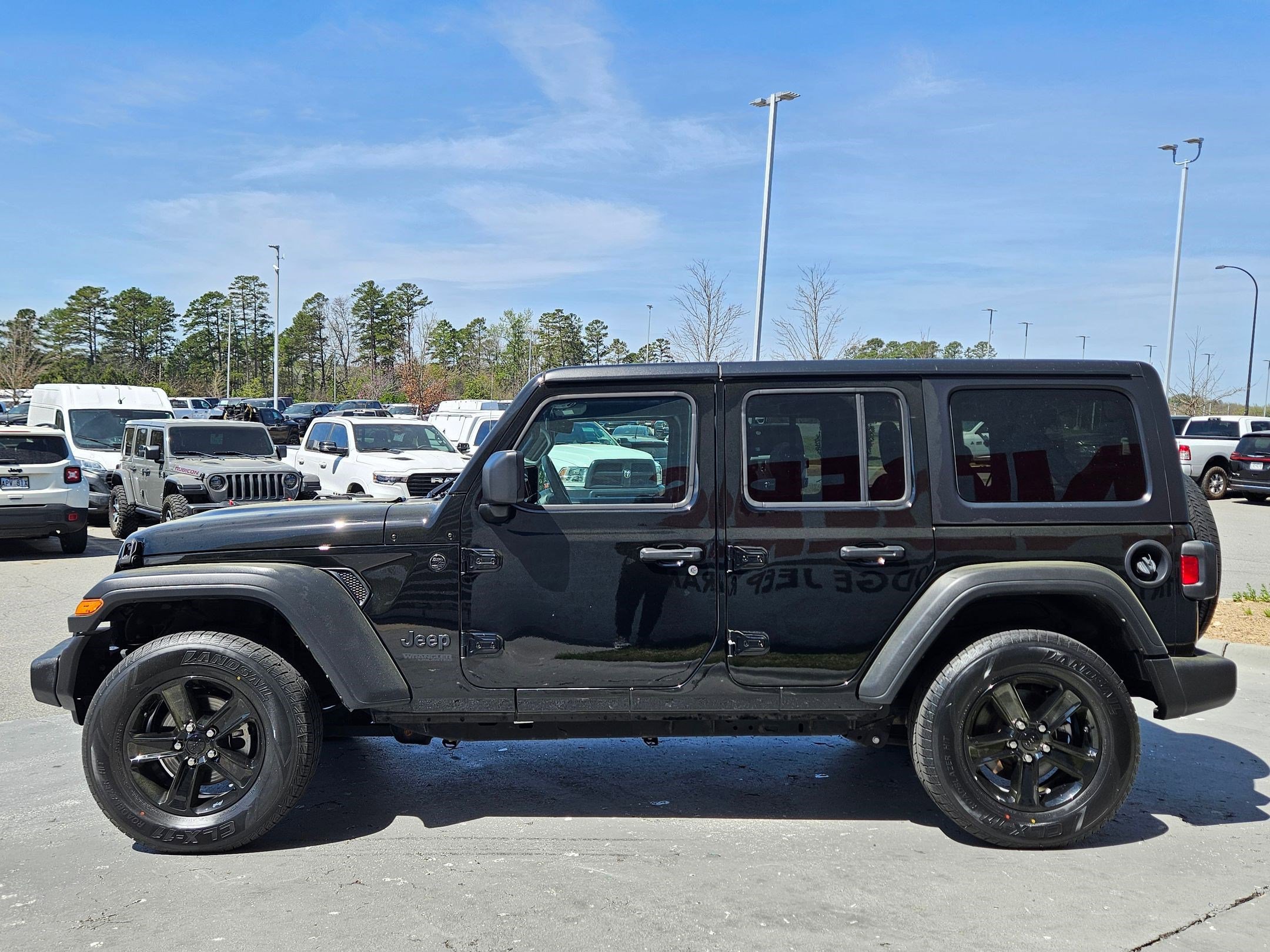 Used 2021 Jeep Wrangler Unlimited Sport image 4