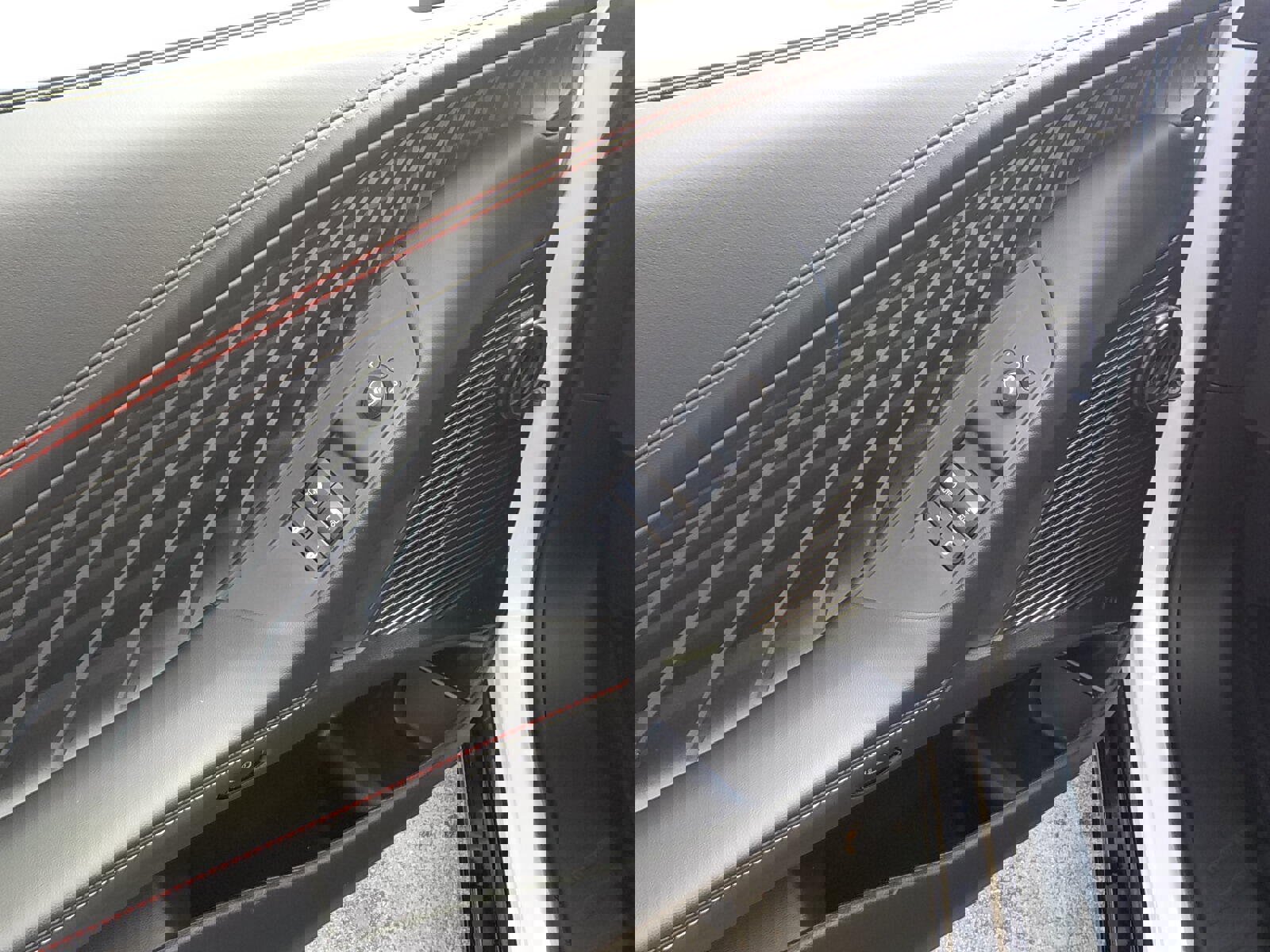 Used 2026 Dodge Charger Scat Pack w/ Blacktop Package image 25