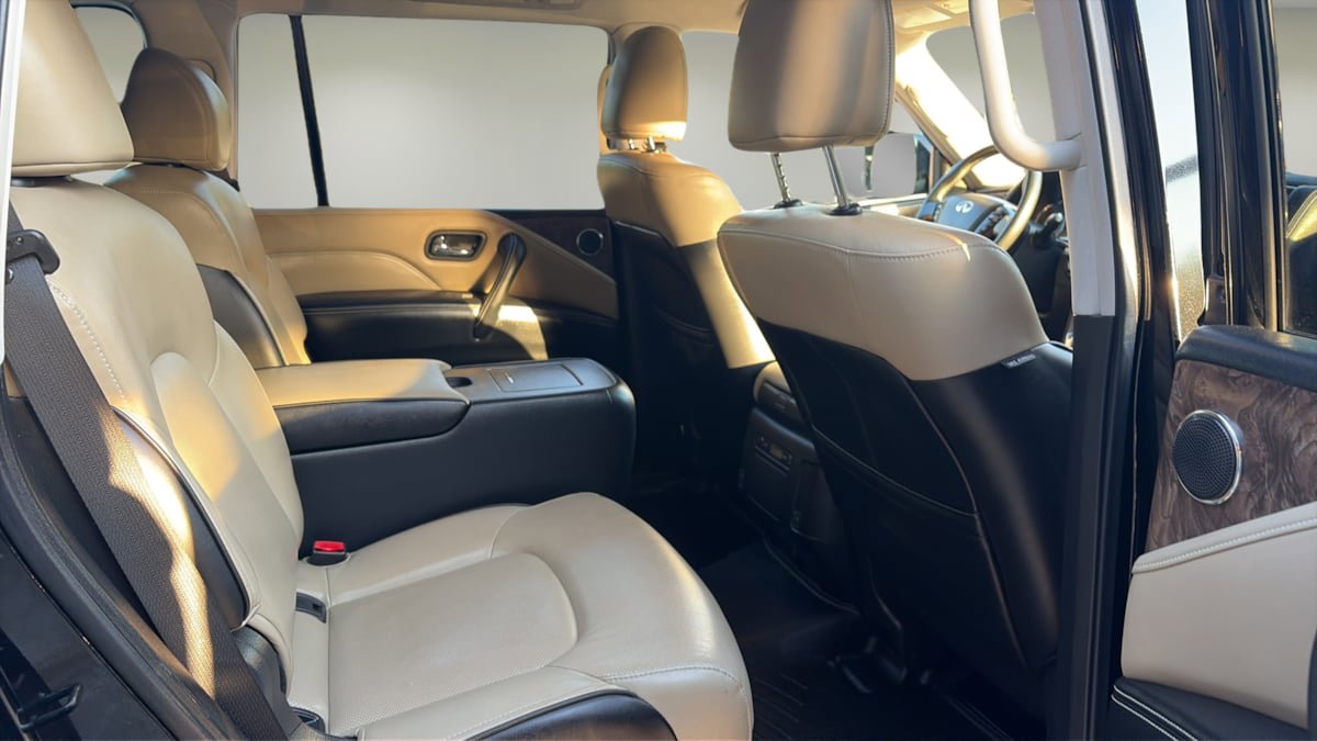 Used 2021 INFINITI QX80 Premium Select w/ Cargo Package AWD/4WD image 12