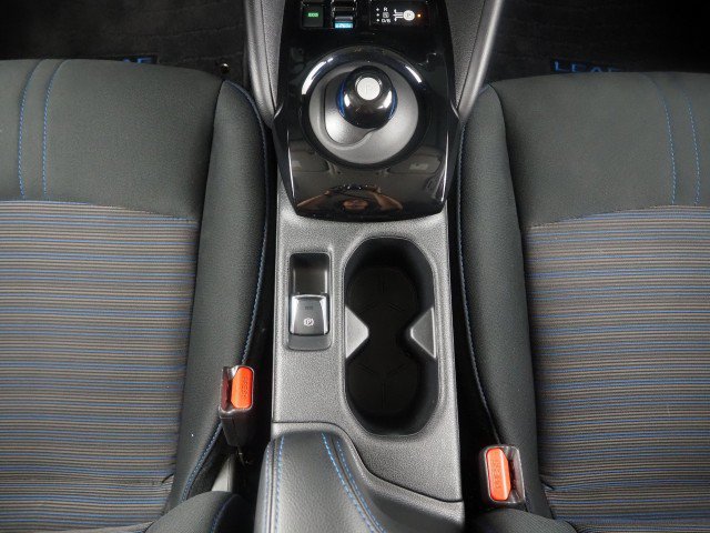Used 2025 Nissan Leaf SV Plus FWD image 25
