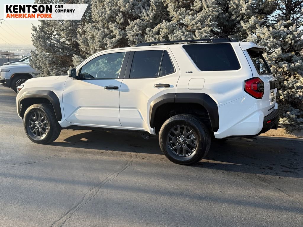 Used 2025 Toyota 4Runner SR5 image 5