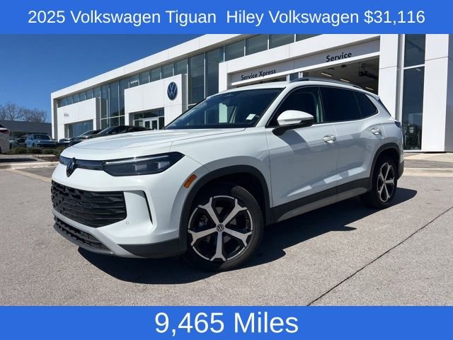 Certified 2025 Volkswagen Tiguan SE