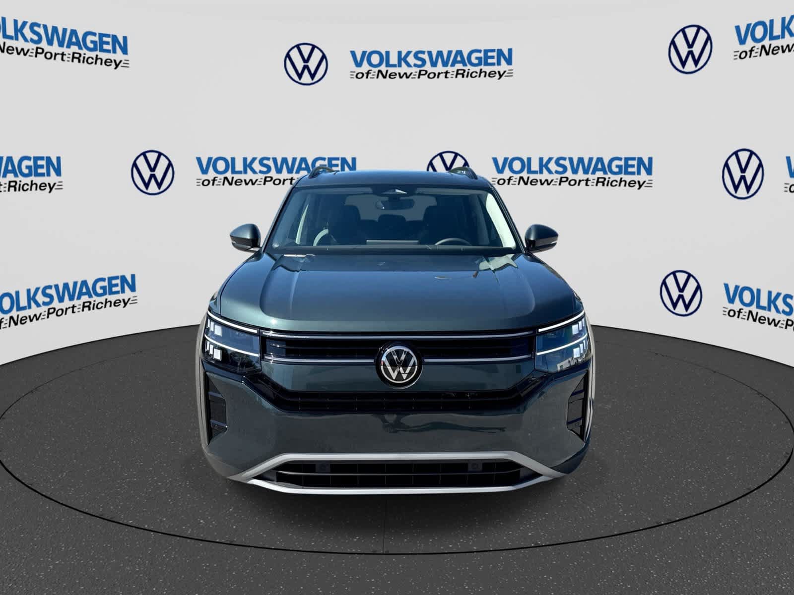 New 2027 Volkswagen Atlas SE FWD image 17