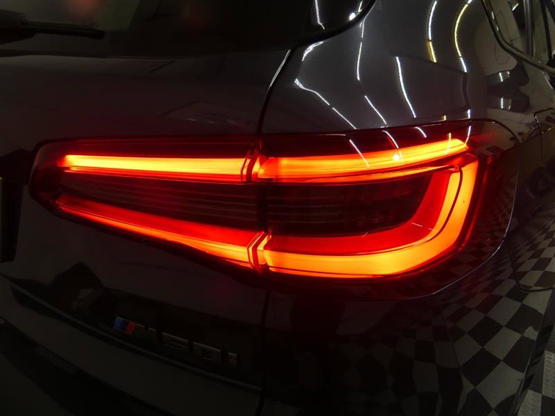 Used 2020 BMW X5 M50i w/ Premium Package image 16