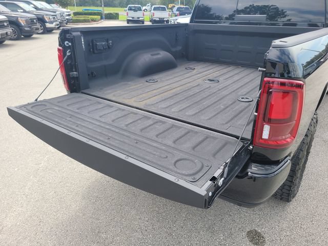 Used 2025 RAM 2500 Laramie w/ Towing Technology Group AWD/4WD image 11