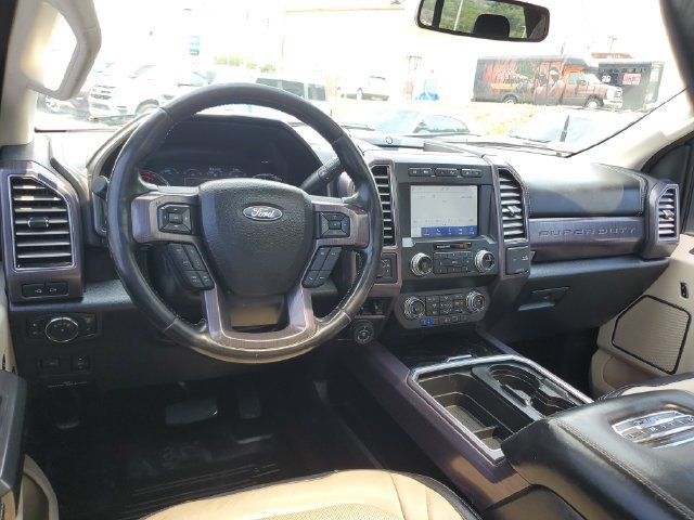 Used 2020 Ford F350 Limited AWD/4WD image 9