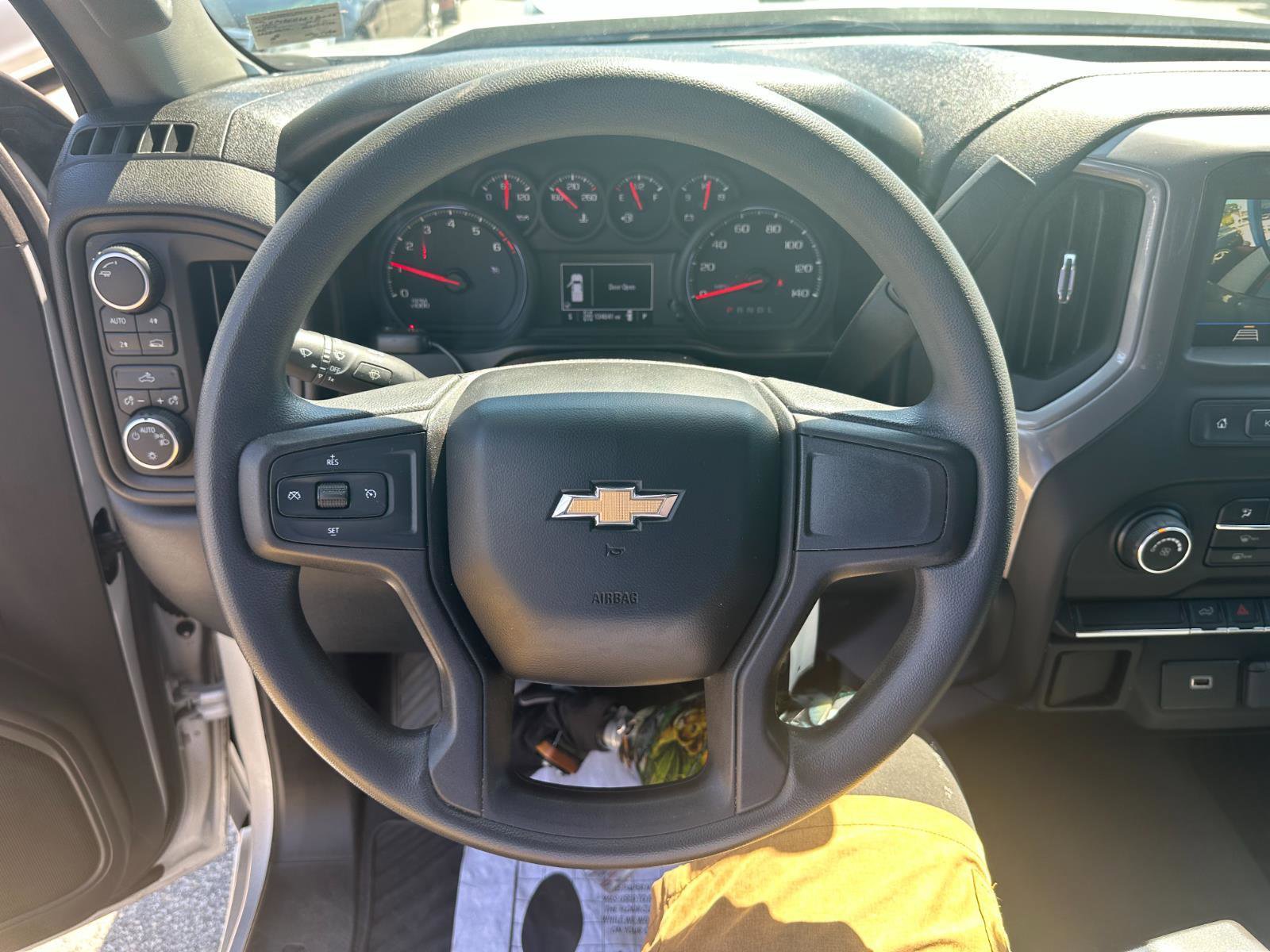 Used 2019 Chevrolet Silverado 1500 Custom w/ Custom Value Package image 15