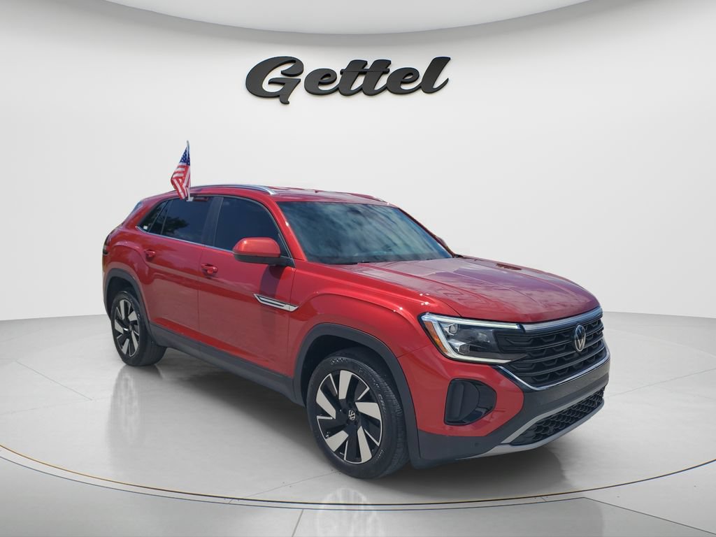 Used 2024 Volkswagen Atlas Cross Sport SE FWD image 2