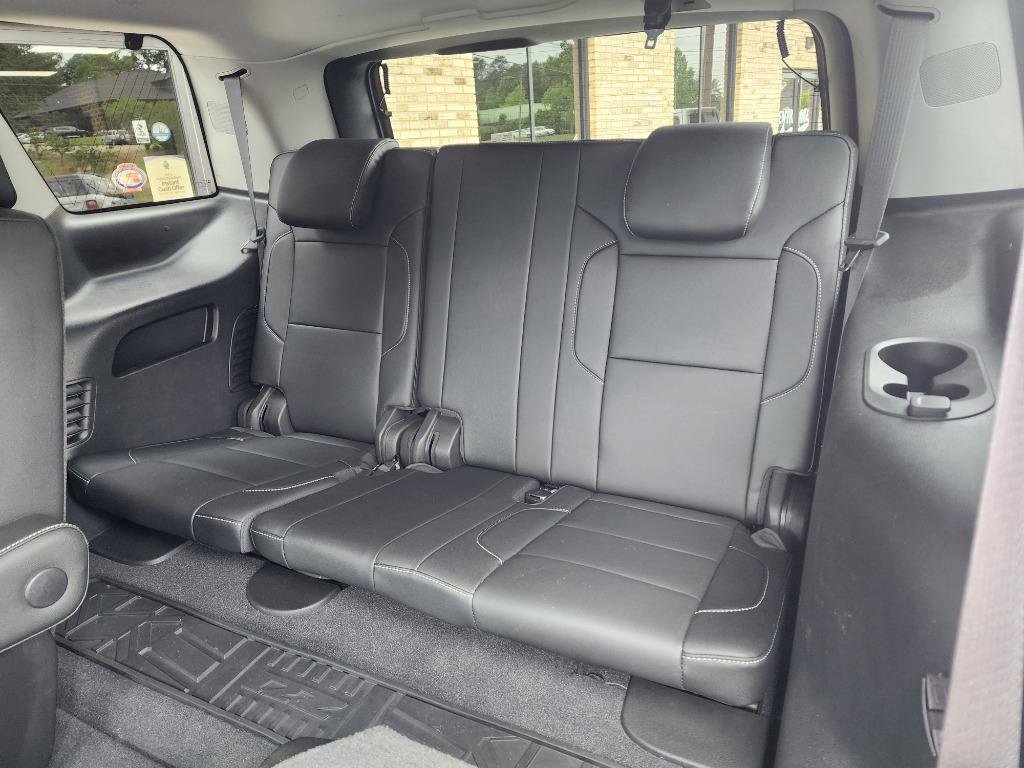 Used 2019 Chevrolet Tahoe LT w/ Luxury Package AWD/4WD image 14
