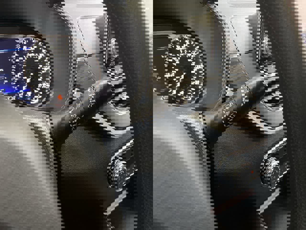 Used 2025 Nissan Altima 2.5 SV image 22