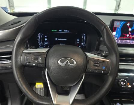 Used 2024 INFINITI QX60 Luxe image 4