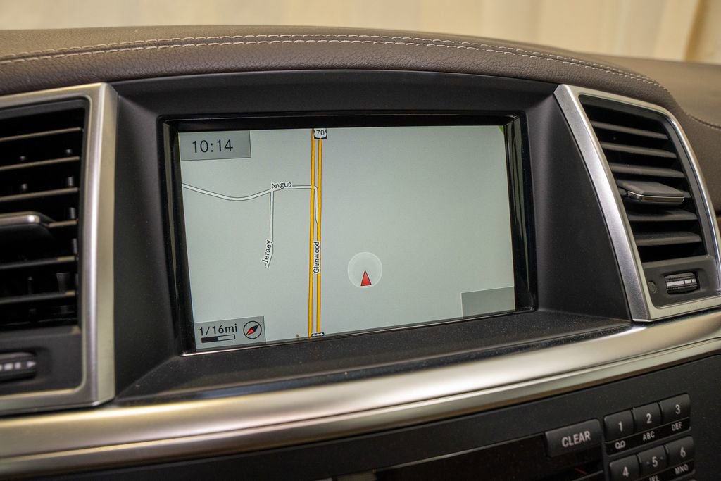 Used 2015 Mercedes-Benz GL 450 4MATIC image 14