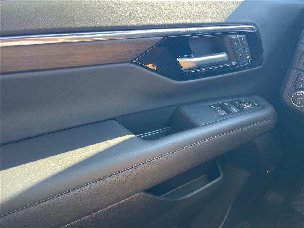 New 2027 Chevrolet Tahoe High Country AWD/4WD image 19