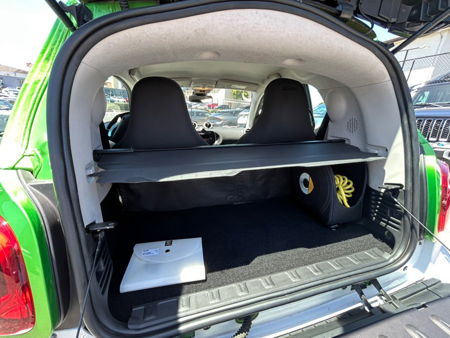 Used 2017 smart fortwo electric drive RWD image 25