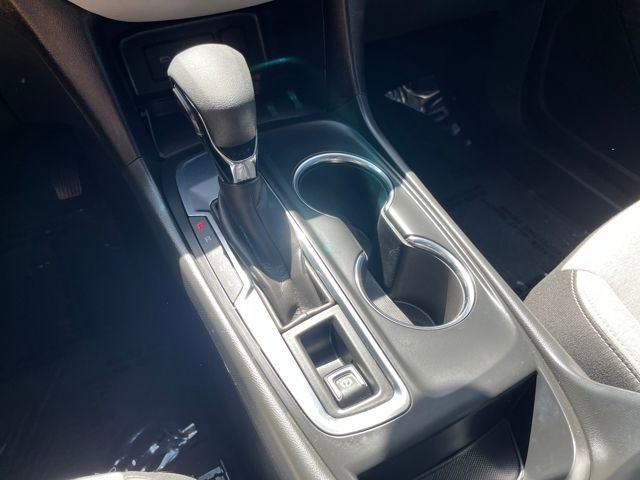 Used 2023 Chevrolet Equinox LS w/ LS Convenience Package image 24