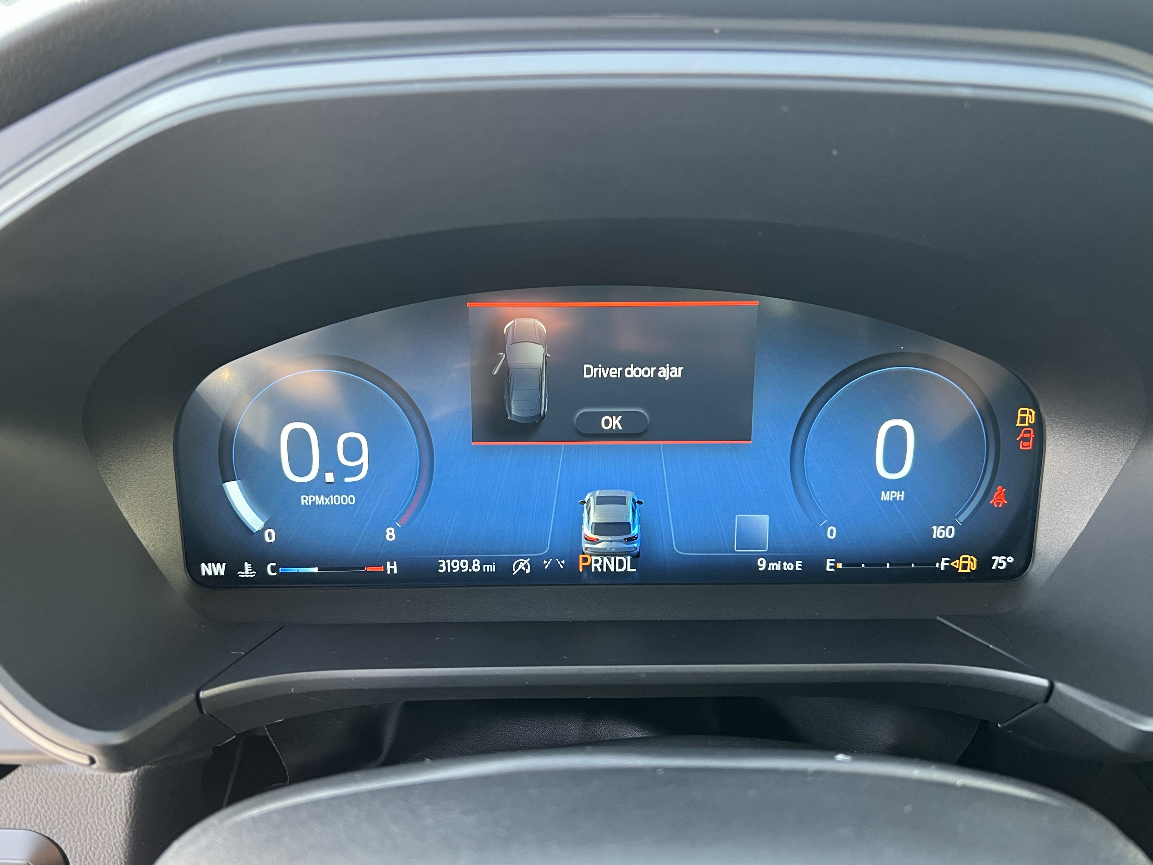 Used 2025 Ford Escape Active w/ Active Premium Tech Pack image 28