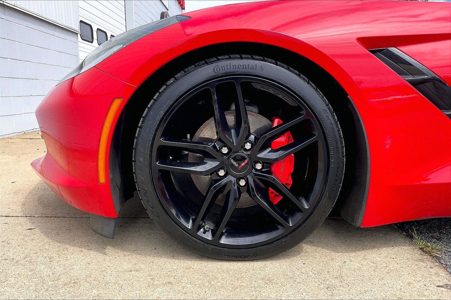 Used 2016 Chevrolet Corvette Stingray Coupe w/ 2LT Preferred Equipment Group RWD image 11