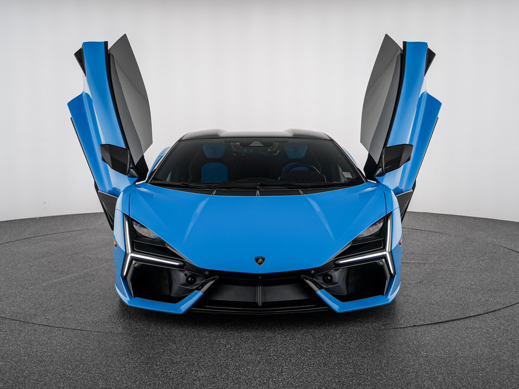 Used 2026 Lamborghini Revuelto AWD/4WD image 9