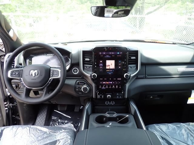 New 2026 RAM 1500 Big Horn AWD/4WD image 14